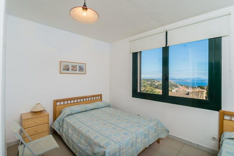 Apartamentos B-15 Begur 5 Pax