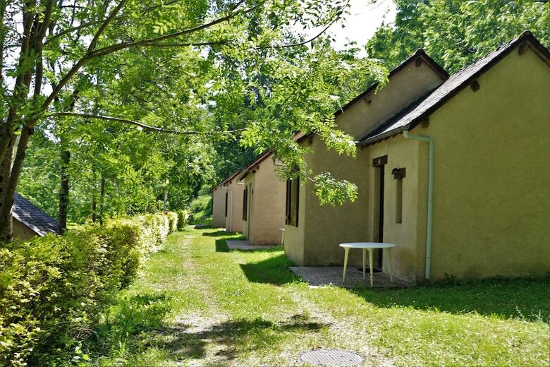 Camping Le Paisserou - Bungalow
