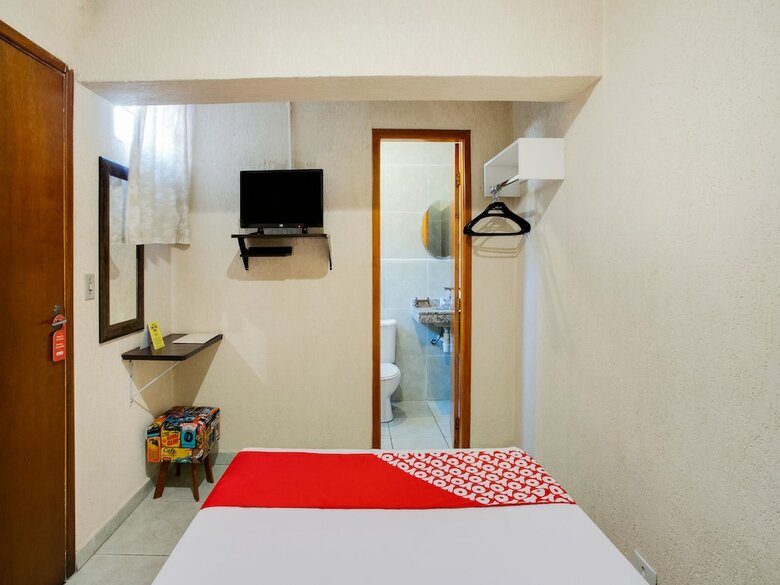 Hotel Oyo Pousada Classic
