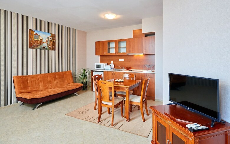 Hotel Complex Karolina