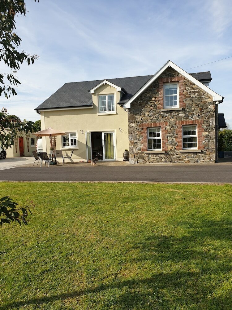Nellie's Cottage B&B