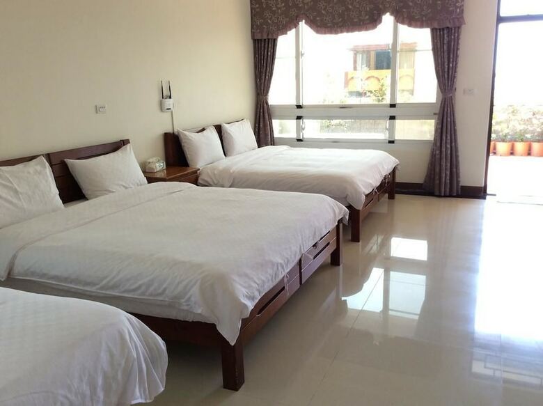 Bed & Breakfast San He Inn