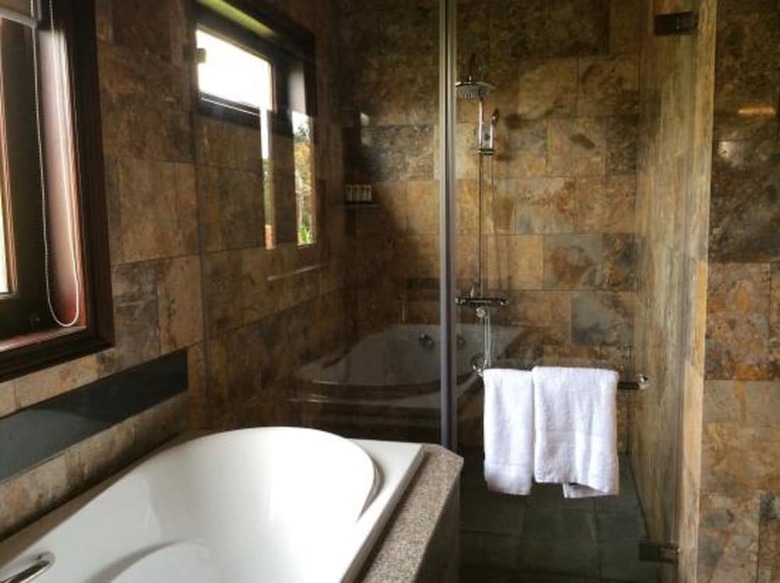 Hotel Chez Carole Center Resort & Spa