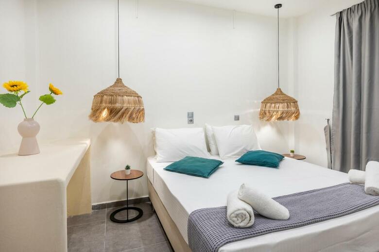 Jonathan City Apartments