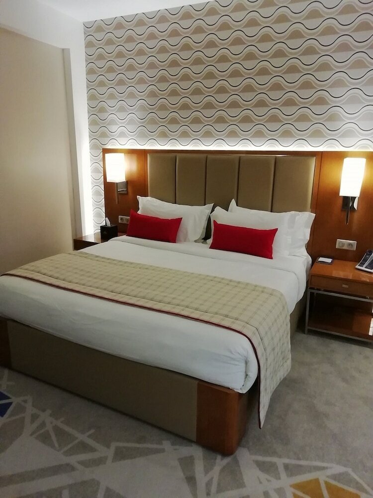 Hotel Ferdi Lilly