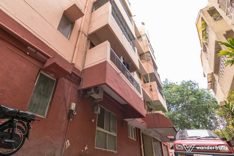 Luxury Apartment In Indiranagar