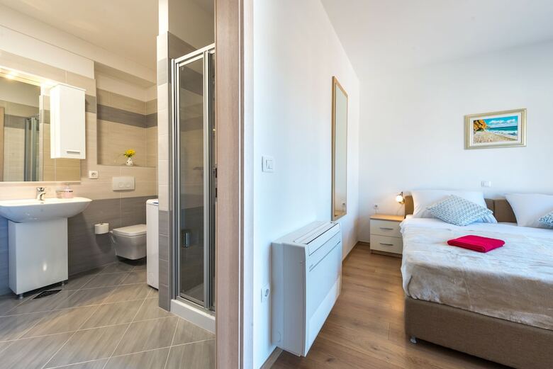 Apartments Rilovic