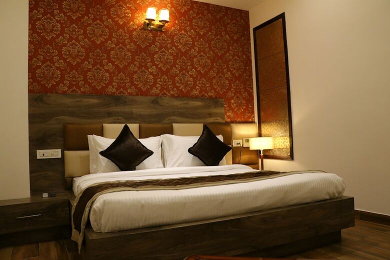 Hotel Amritsar Grand