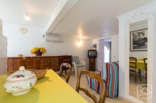 Abahana Villa Gering