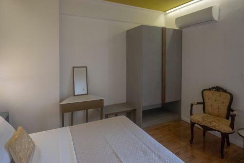 Aparthotel Athenian Yard Suites