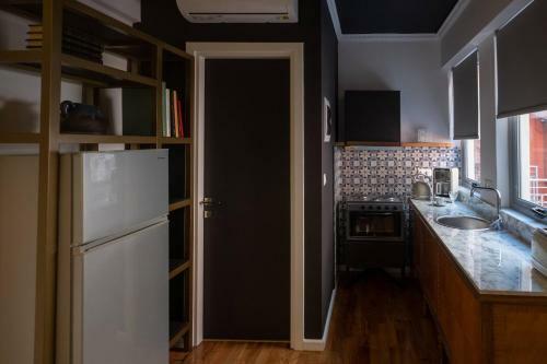 Aparthotel Athenian Yard Suites