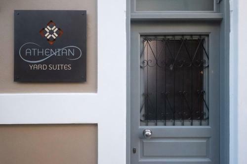 Aparthotel Athenian Yard Suites