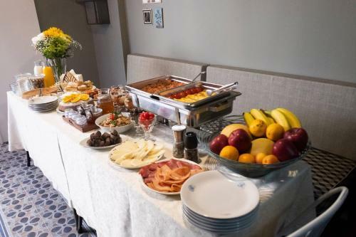 Aparthotel Athenian Yard Suites