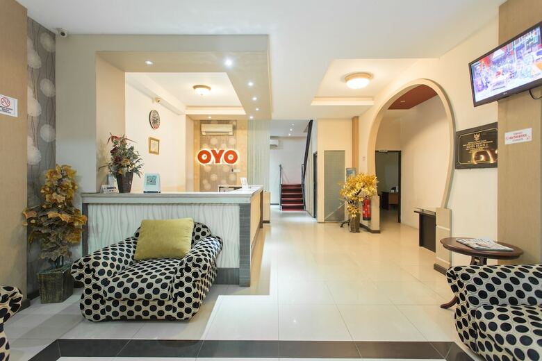Oyo 663 Hotel Sejati