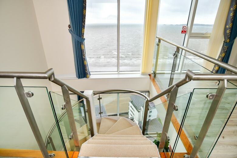Apartamentos Meridian Quay ? The Penthouse