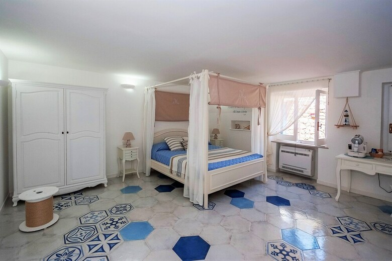 Dimora Mediterranea B&B