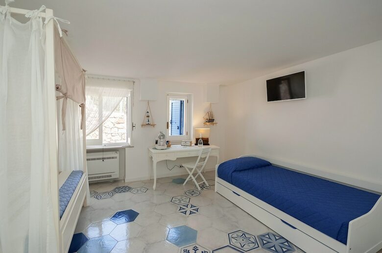 Dimora Mediterranea B&B