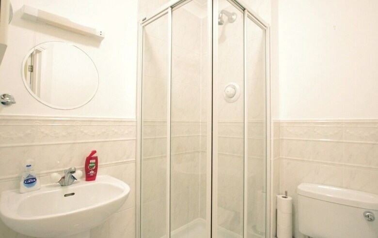Apartamentos Millennium Court