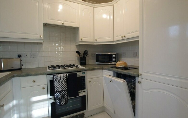Apartamentos Millennium Court