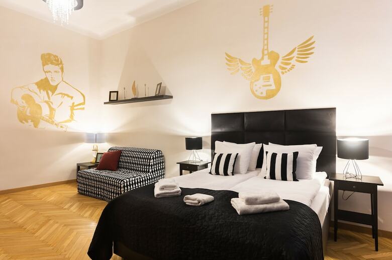 Leo Apartments Residence