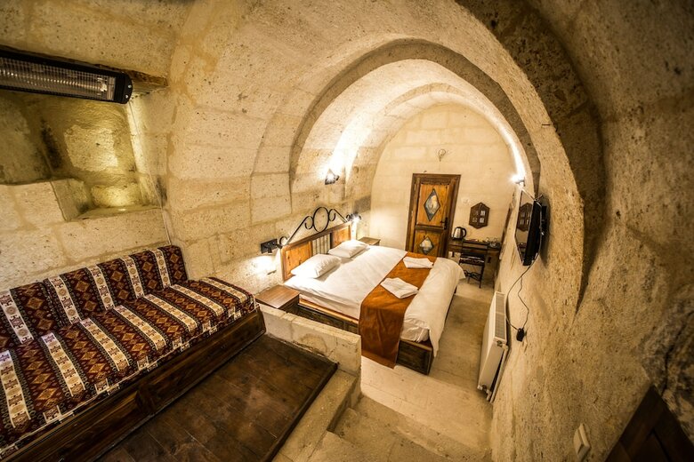 Harkasos Cave Hotel