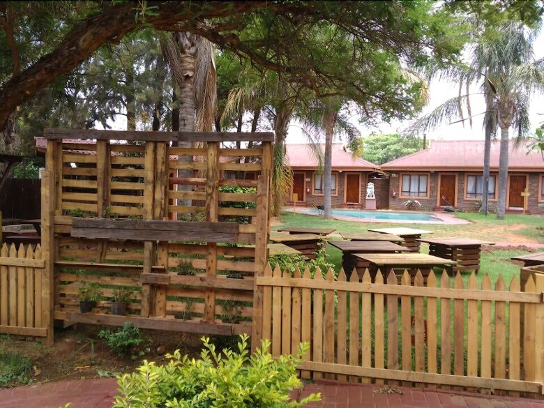 Hotel Eltasha Guesthouse And Spa