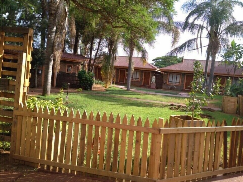 Hotel Eltasha Guesthouse And Spa