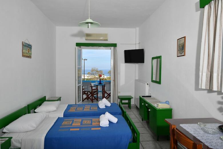 Apartamentos Ancient Thira Hotel
