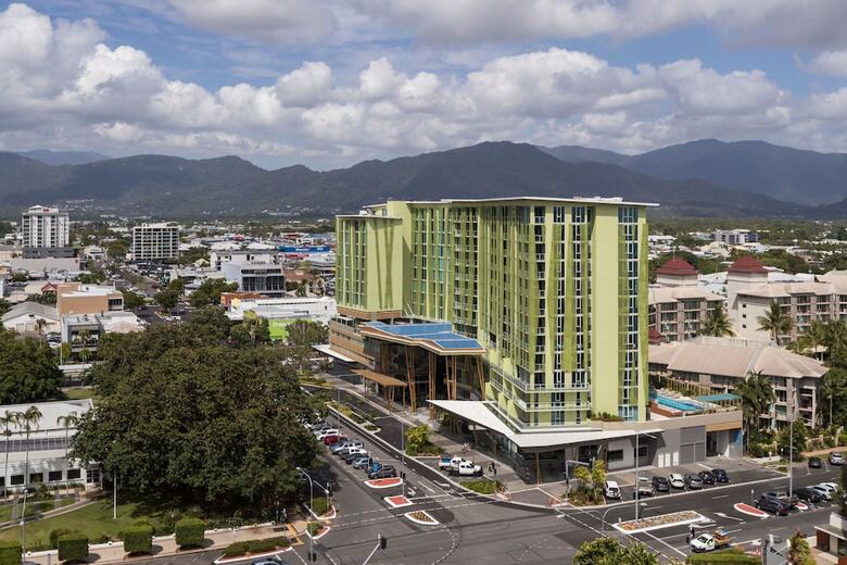 Bailey A Crystalbrook Collection Hotel