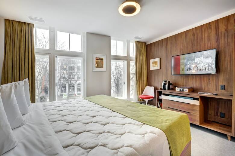 Hotel Uville Montreal