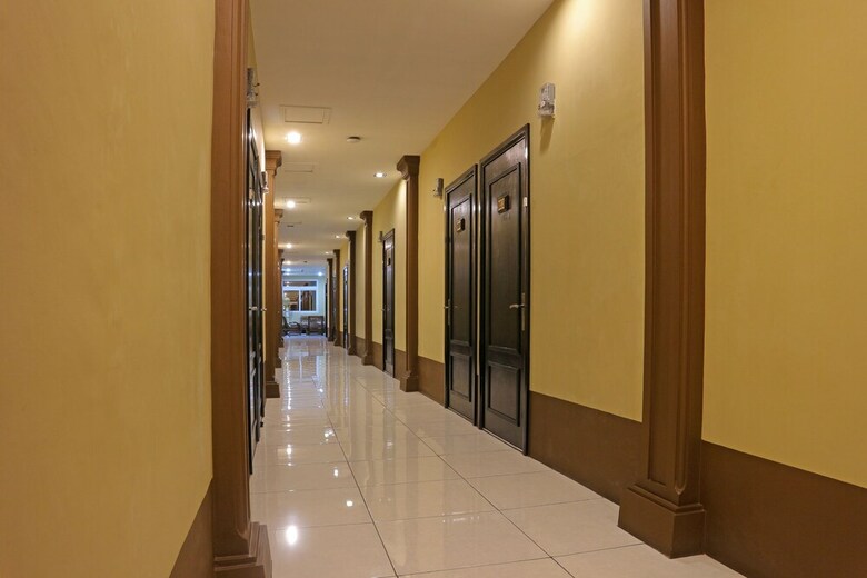 Oyo 870 Aero Hotel
