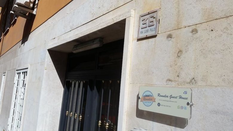 Romulea Guest House