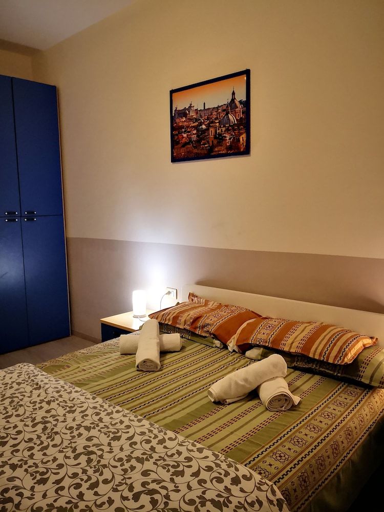 Romulea Guest House