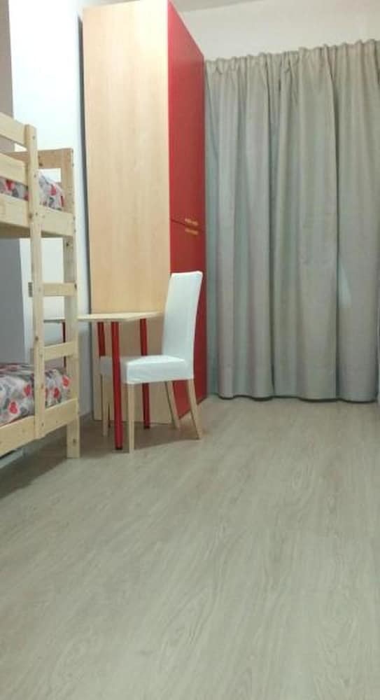 Romulea Guest House