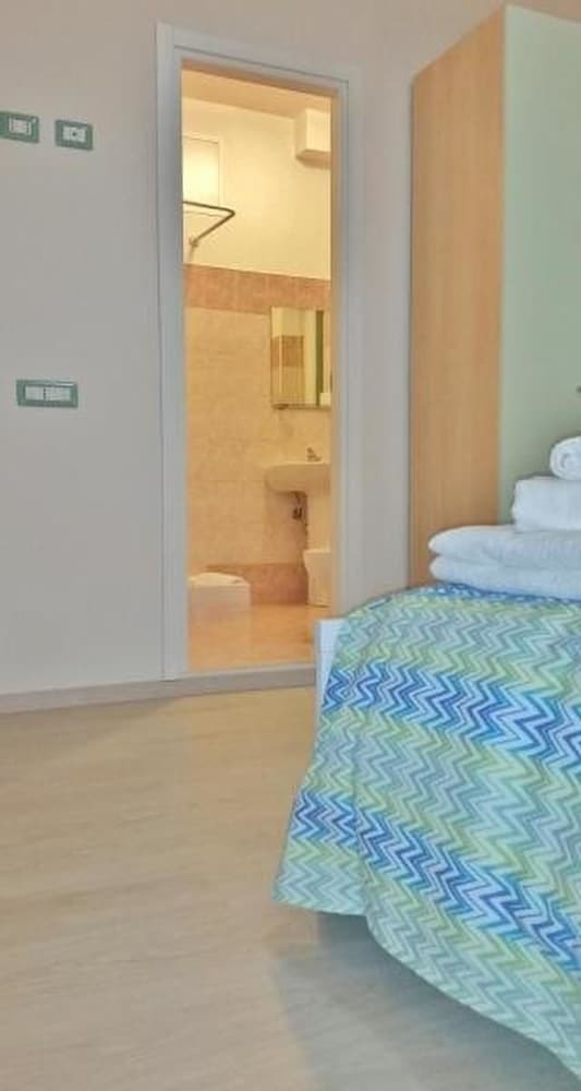 Romulea Guest House
