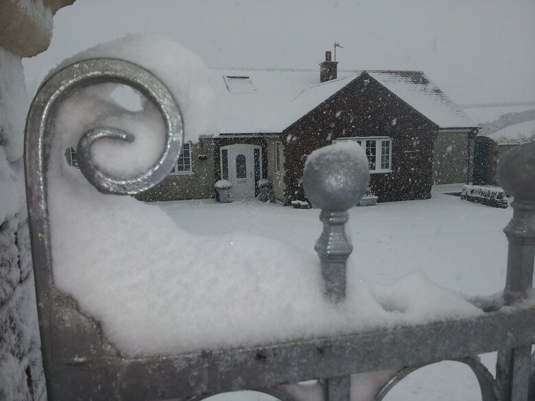 Bed & Breakfast Craig Eithin B & B Holyhead