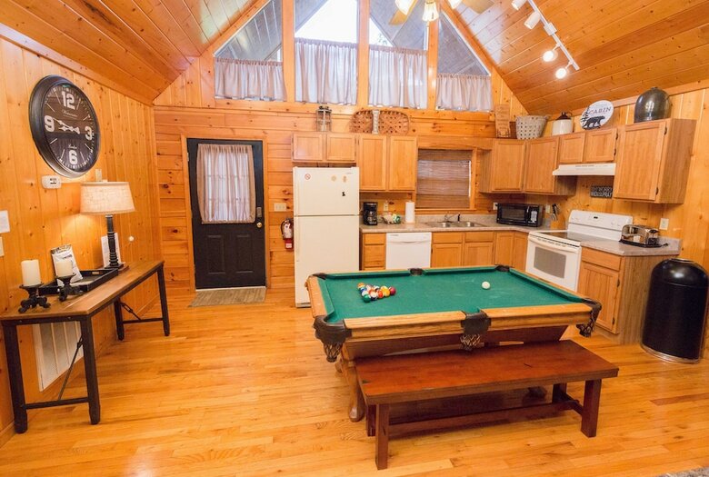 Drift Away - Two Bedroom Cabin