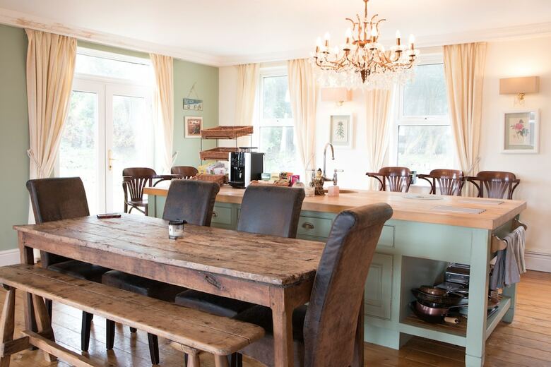 Bed & Breakfast Knock Rushen House