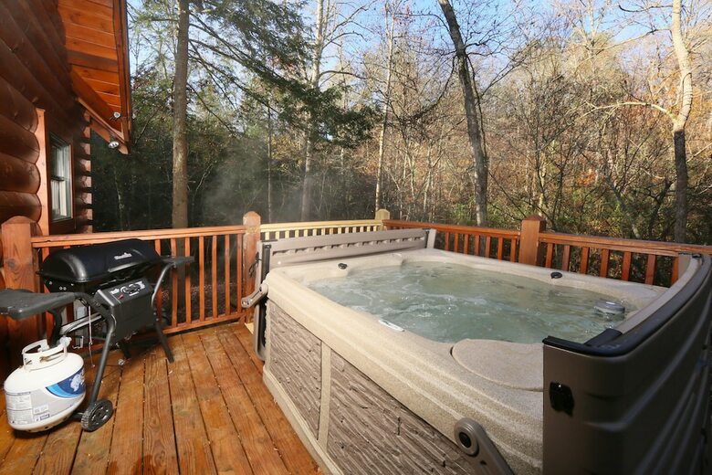Southern Hospitality - Two Bedroom Cabin