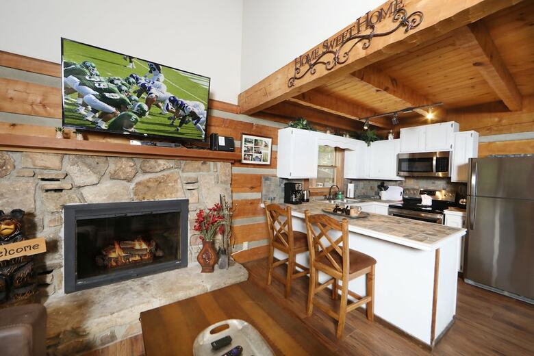 Bear Trails - Two Bedroom Cabin