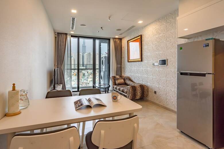 Nes House - Riverview Apartment