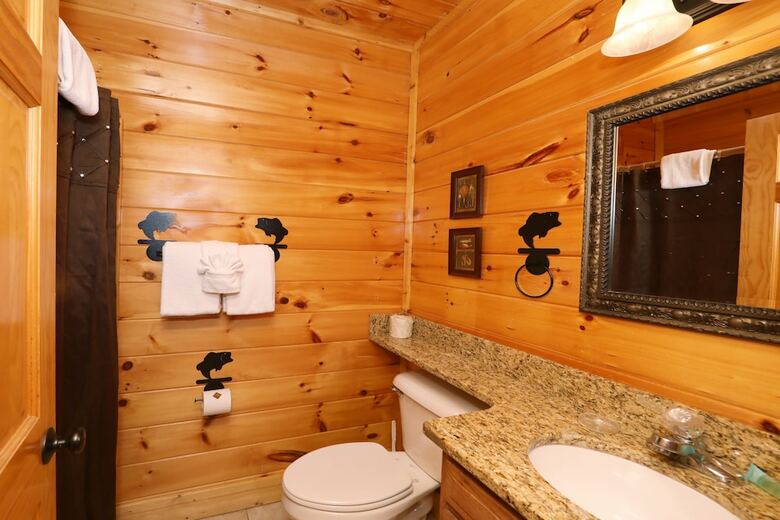 Playhouse Cinema - Four Bedroom Cabin