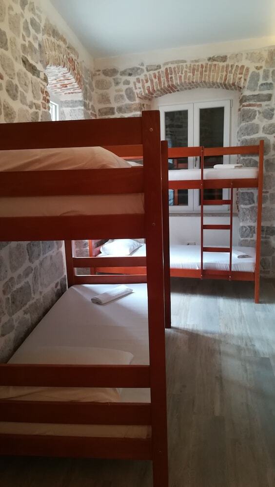 Hostal Hostel Centrum
