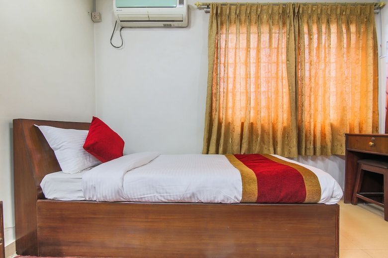 Oyo 358 Hotel Rose Star