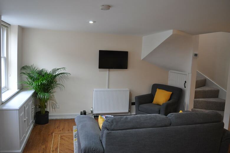 The French Horn Cottage