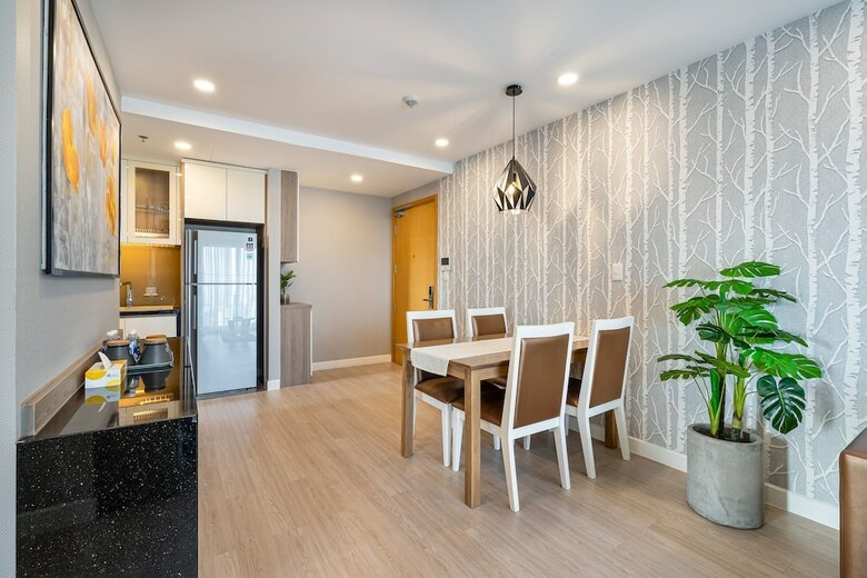Ellie Apartment And Hotel