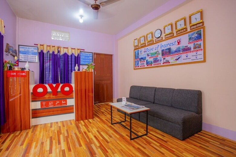 Oyo 377 Hotel White Dove