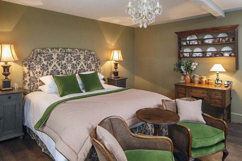 The Ffolkes Hotel