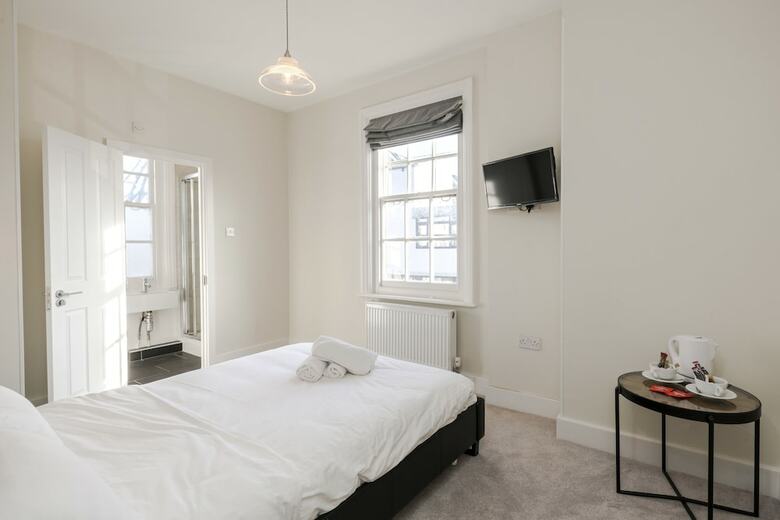 Hotel William IV Guest House