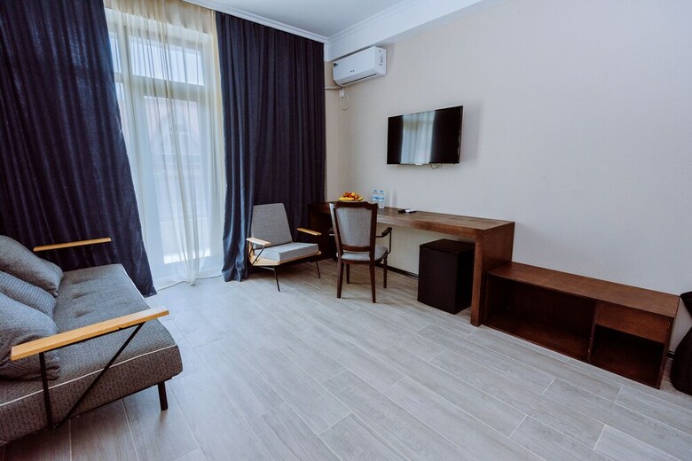 Hotel Roshe By Mgzavrebi